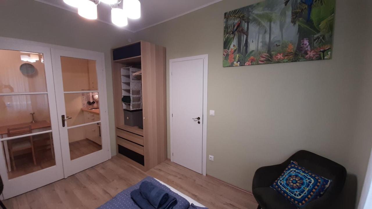 Apartment Mhc *